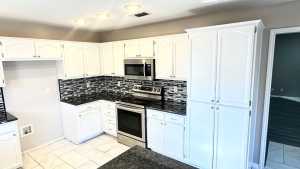 3218 Maplewood Dr (5)