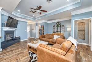 1223 Dorchester Dr (10)