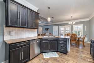 1223 Dorchester Dr (14)