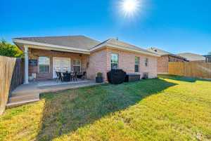 1223 Dorchester Dr (28)