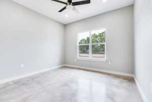 2118 Deaton St (26)