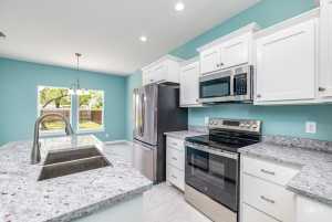 709 San Jacinto St (18)
