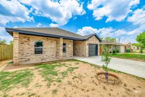 709 San Jacinto St (25)