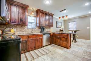 503 Driftwood Dr (17)
