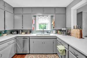 2309 W Ave L (15)