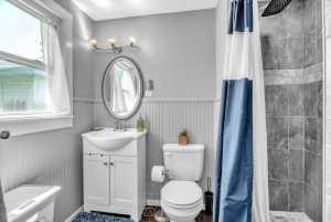 2309 W Ave L (19)