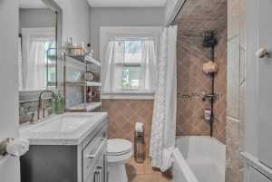 2309 W Ave L (23)