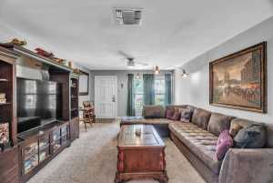 2309 W Ave L (6)