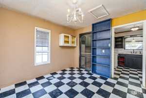 510 E Riverside Ave (7)