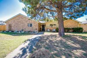 3805 Parkwood Dr (2)