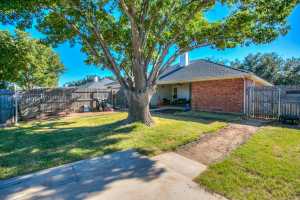 3538 Shadyhill Dr (7)