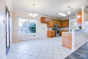 5806 Lyndhurst Dr (13)