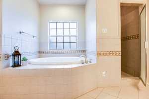 5806 Lyndhurst Dr (22)