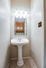 5806 Lyndhurst Dr (38)