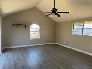 445 8th St (2)