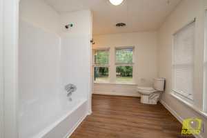 314 N Adams St (18)