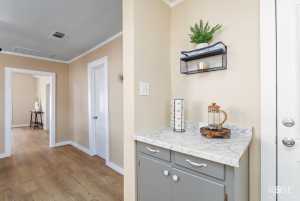 34 W 9th St (11)