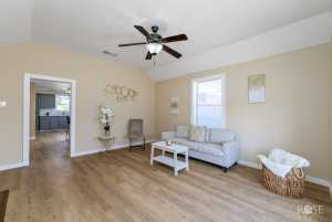 34 W 9th St (6)