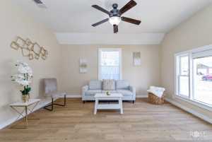 34 W 9th St (7)
