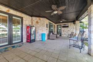 2141 Valleyview Dr (33)