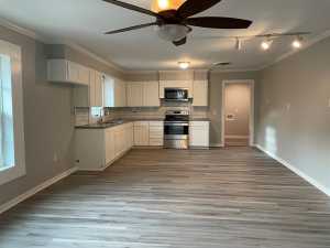 2314 Waco St (4)