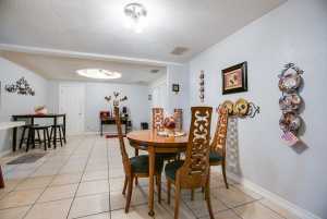 207 E 28th St (13)