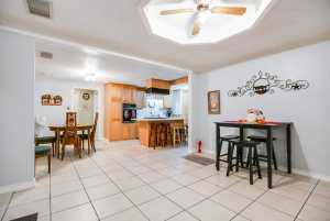 207 E 28th St (14)