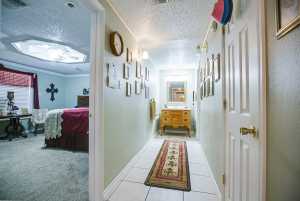 207 E 28th St (17)