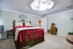 207 E 28th St (22)