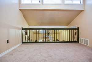 207 E 28th St (25)