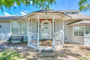 207 E 28th St (3)
