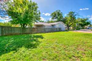 207 E 28th St (20)