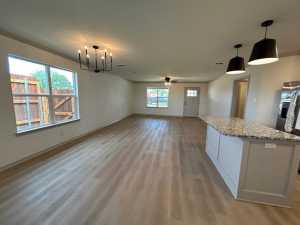 1007 E 40th St (2)