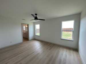 1007 E 40th St (5)