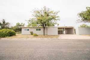 2402 Lakeside Dr