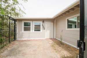 2402 Lakeside Dr (3)