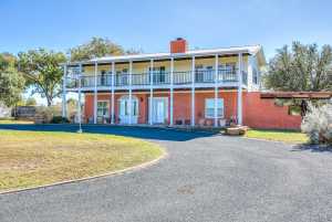 4123 Mercedes St (23)