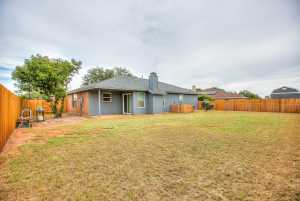 5829 Davenport Dr (33)