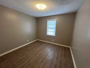 1709 Millspaugh St (8)