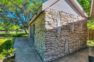 5202 Beverly Dr (2)