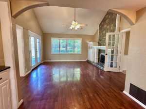 5202 Beverly Dr (26)