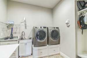 1733 Overhill Dr (2)