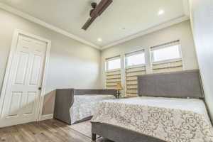 1733 Overhill Dr (13)