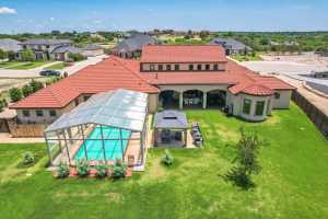 1733 Overhill Dr (52)