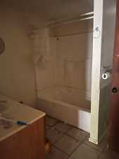 425 E 29th St (10)