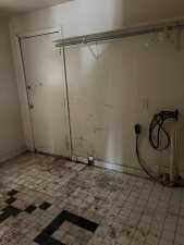 425 E 29th St (8)