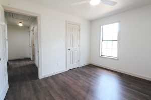 612 E 37th St (3)