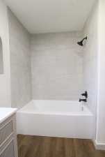 612 E 37th St (17)