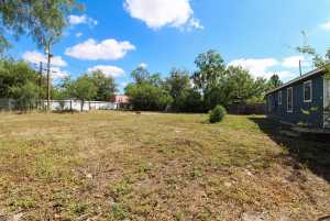 612 E 37th St (14)