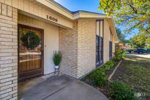 1609 Parkview Dr (3)